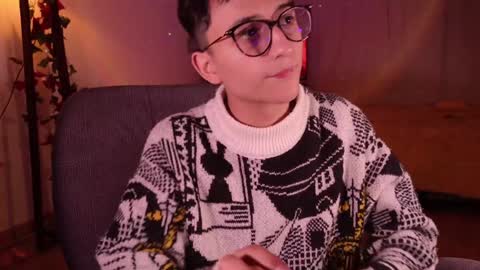 Mr Evans online show from 12-17-24, 03:49