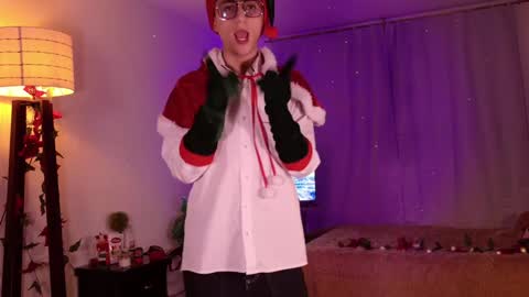 Mr Evans online show from 12-24-24, 01:39