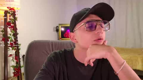 Mr Evans online show from 01-11-25, 01:01