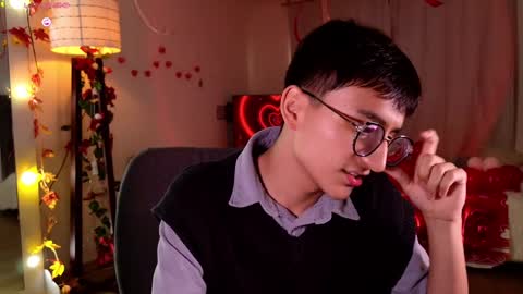 Mr Evans online show from 02-15-25, 06:01