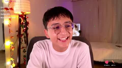 Mr Evans online show from 02-18-25, 01:44