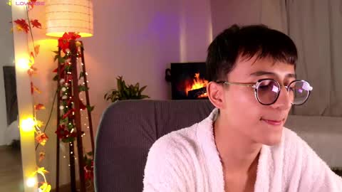 Mr Evans online show from 02-24-25, 03:53