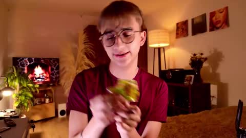 Mr Evans online show from 09-11-25, 04:18