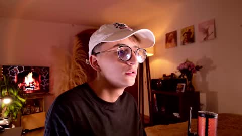 Mr Evans online show from 10-04-25, 02:15