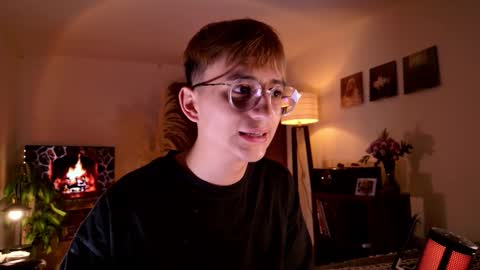 Mr Evans online show from 10-10-25, 04:39