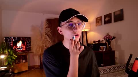 Mr Evans online show from 10-11-25, 04:49