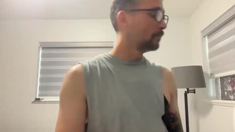 mr_halfling online show from 06-07-26, 01:32