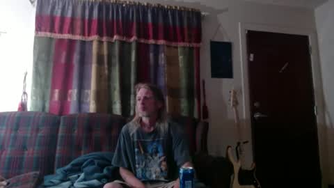 mr_happy12 online show from 09-12-25, 02:11