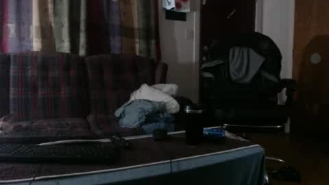 mr_happy12 online show from 10-28-25, 03:21