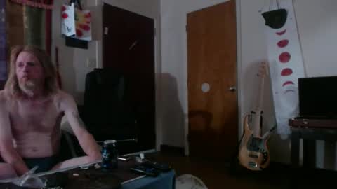 mr_happy12 online show from 11-02-25, 10:39