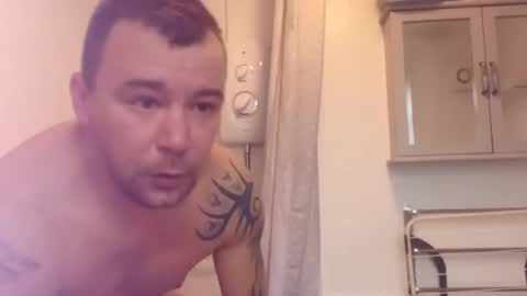 mr_i_ online show from 12-26-24, 08:39