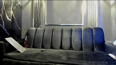 Snapshot of mr_maximo chatting on 09-29-25, 05:01 mr_maximo online show from 09-29-25, 05:01