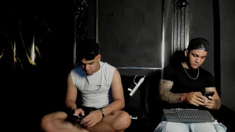 mr_maximo online show from 12-01-25, 03:33