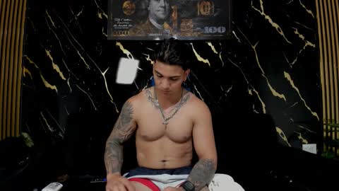 mr_maximo online show from 02-01-26, 04:55