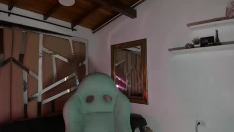 MIKEE online show from 02-07-25, 03:01