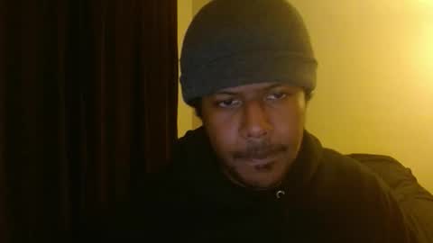 Snapshot of mr_nobody_100 chatting on 01-12-26, 01:44 mr_nobody_100 online show from 01-12-26, 01:44