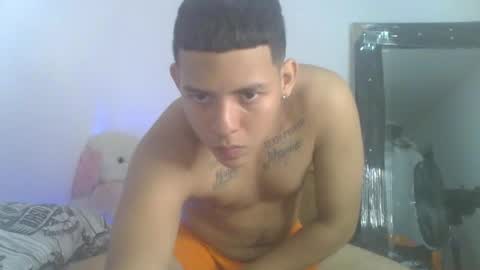 mr_sharkmaster777 online show from 01-11-25, 02:47