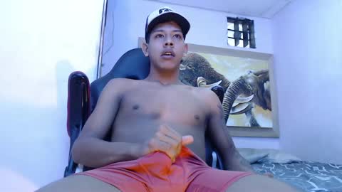 Snapshot of mr_stiven_ chatting on 02-15-25, 06:23 mr_stiven_ online show from 02-15-25, 06:23