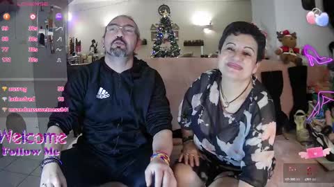 Snapshot of mrandmrsswetness84 chatting on 12-04-24, 06:17 MrAndMrsSwetness84 online show from 12-04-24, 06:17