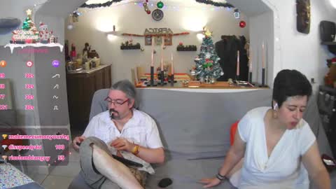 Snapshot of mrandmrsswetness84 chatting on 12-28-24, 03:04 MrAndMrsSwetness84 online show from 12-28-24, 03:04