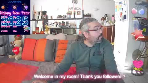 Snapshot of mrandmrsswetness84 chatting on 01-13-25, 12:02 MrAndMrsSwetness84 online show from 01-13-25, 12:02