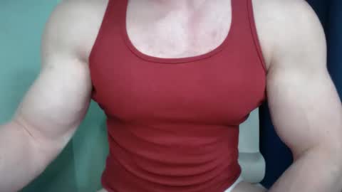 Snapshot of mrbiceps_23 chatting on 09-15-25, 06:19 Mrbiceps23 online show from 09-15-25, 06:19