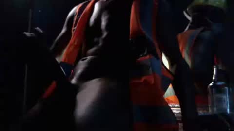 MrBigDiQ1 online show from 12-27-24, 03:20