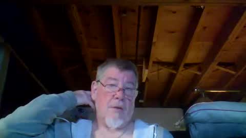 Snapshot of mrblade666 chatting on 05-18-26, 10:43 mrblade666 online show from 05-18-26, 10:43