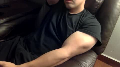 Snapshot of mrbree chatting on 05-19-26, 01:56 Mr Bree online show from 05-19-26, 01:56