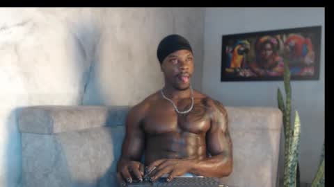 Snapshot of mrbyronstallion chatting on 10-02-25, 12:01 byron online show from 10-02-25, 12:01