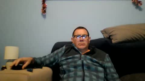 Mrcaruso online show from 12-22-25, 07:44