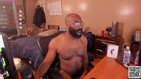 Snapshot of mrchuckdailyxxx chatting on 12-11-24, 06:04 Chuck Daily online show from 12-11-24, 06:04