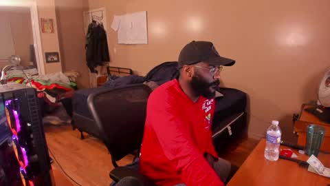 Snapshot of mrchuckdailyxxx chatting on 12-17-24, 11:17 Chuck Daily online show from 12-17-24, 11:17