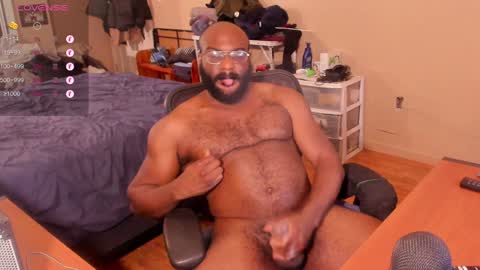 Snapshot of mrchuckdailyxxx chatting on 01-01-25, 08:45 Chuck Daily online show from 01-01-25, 08:45