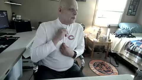 Snapshot of mrclean_55 chatting on 01-06-26, 04:32 MrClean55 online show from 01-06-26, 04:32