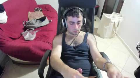 Snapshot of mrclean_97 chatting on 10-29-25, 12:46 GoodBoy online show from 10-29-25, 12:46