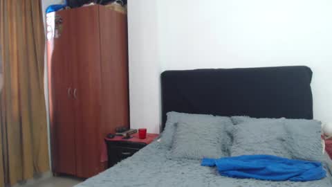 mrcock_col online show from 02-27-25, 12:34