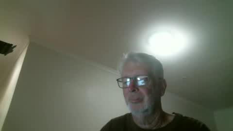 Snapshot of mrcreek1531 chatting on 05-09-26, 10:53 mrcreek1531 online show from 05-09-26, 10:53
