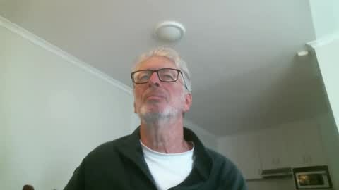 Snapshot of mrcreek1531 chatting on 05-31-26, 01:36 mrcreek1531 online show from 05-31-26, 01:36