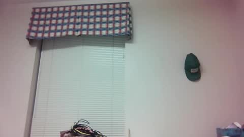 Snapshot of mrd4nk chatting on 10-14-25, 04:46 mrd4nk online show from 10-14-25, 04:46