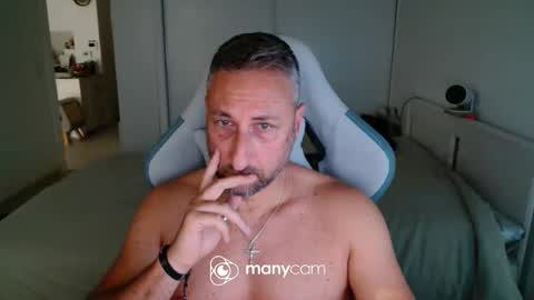 mrdr000 online show from 06-17-26, 05:54