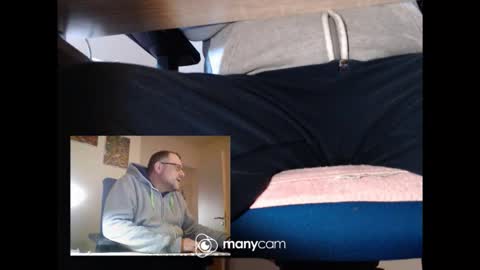 Snapshot of mrduplo1975 chatting on 03-16-26, 11:47 MrJohnsen1975 online show from 03-16-26, 11:47