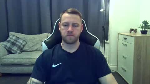 Snapshot of mrengland86566 chatting on 02-17-26, 08:04 mrengland86566 online show from 02-17-26, 08:04