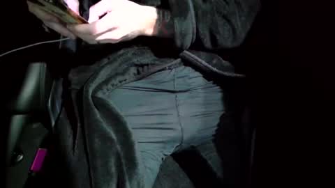 IwantU2WatchME online show from 10-22-25, 09:53