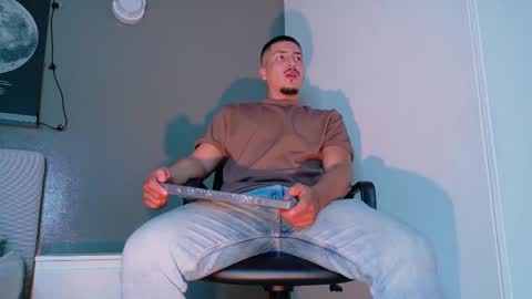 Snapshot of mrfox__ chatting on 09-15-25, 07:25 Mr Fox online show from 09-15-25, 07:25