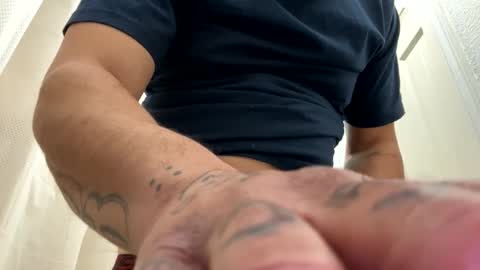 Snapshot of mrfrankfuckforfree chatting on 12-23-24, 12:41 mrfrankfuckforfree online show from 12-23-24, 12:41