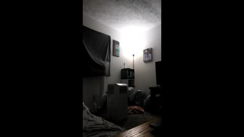 Snapshot of mrgoldtouch chatting on 01-19-26, 09:13 Ian online show from 01-19-26, 09:13