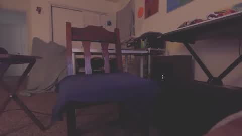 Snapshot of mrgoldtouch chatting on 02-09-26, 09:35 Ian online show from 02-09-26, 09:35