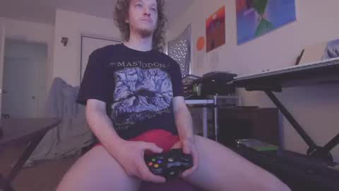 Snapshot of mrgoldtouch chatting on 02-24-26, 01:53 Ian online show from 02-24-26, 01:53