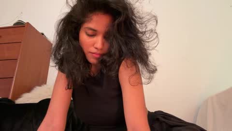 Snapshot of mriea_ chatting on 05-17-26, 04:43 mriea_ online show from 05-17-26, 04:43